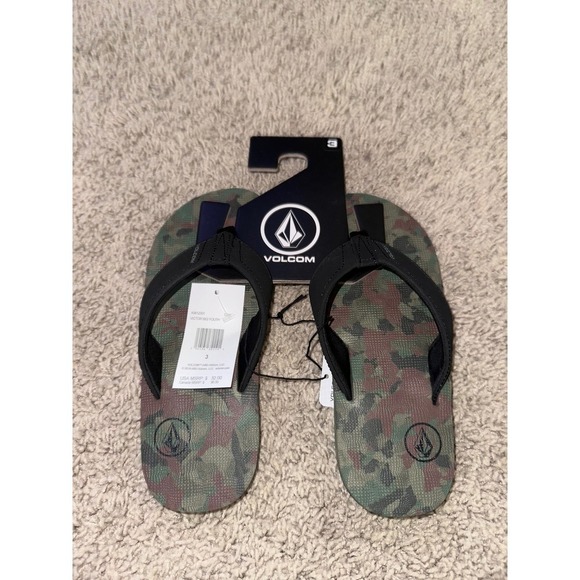New kids Volcom Victor Camo Flip Flops Youth Size 3 Comfort Foam Sandals - Picture 1 of 5